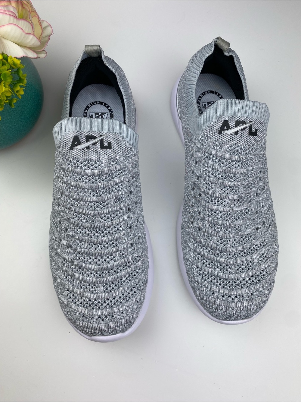 APL Techloom Wave Sneaker Sz 9